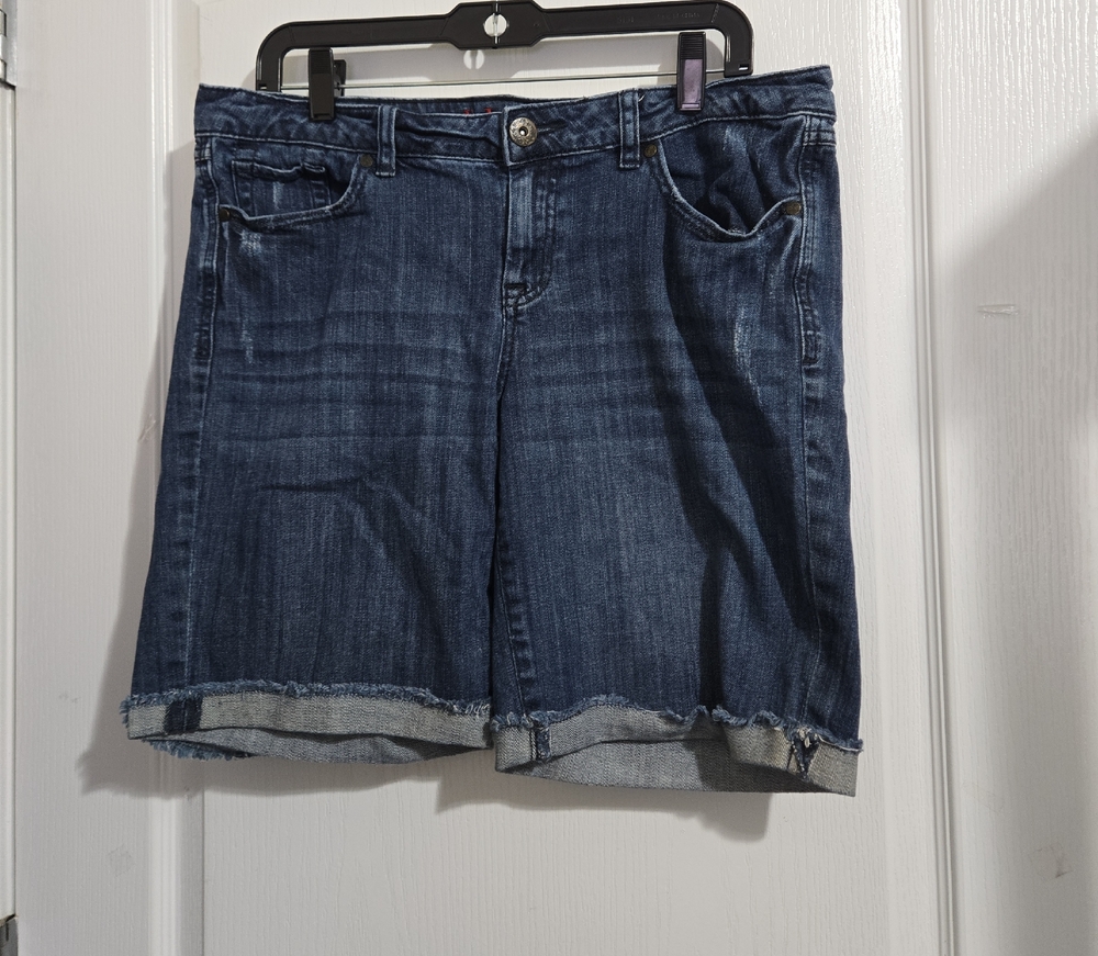 Elle Dark Blue Distressed Denim Cuffed Shorts Size 12